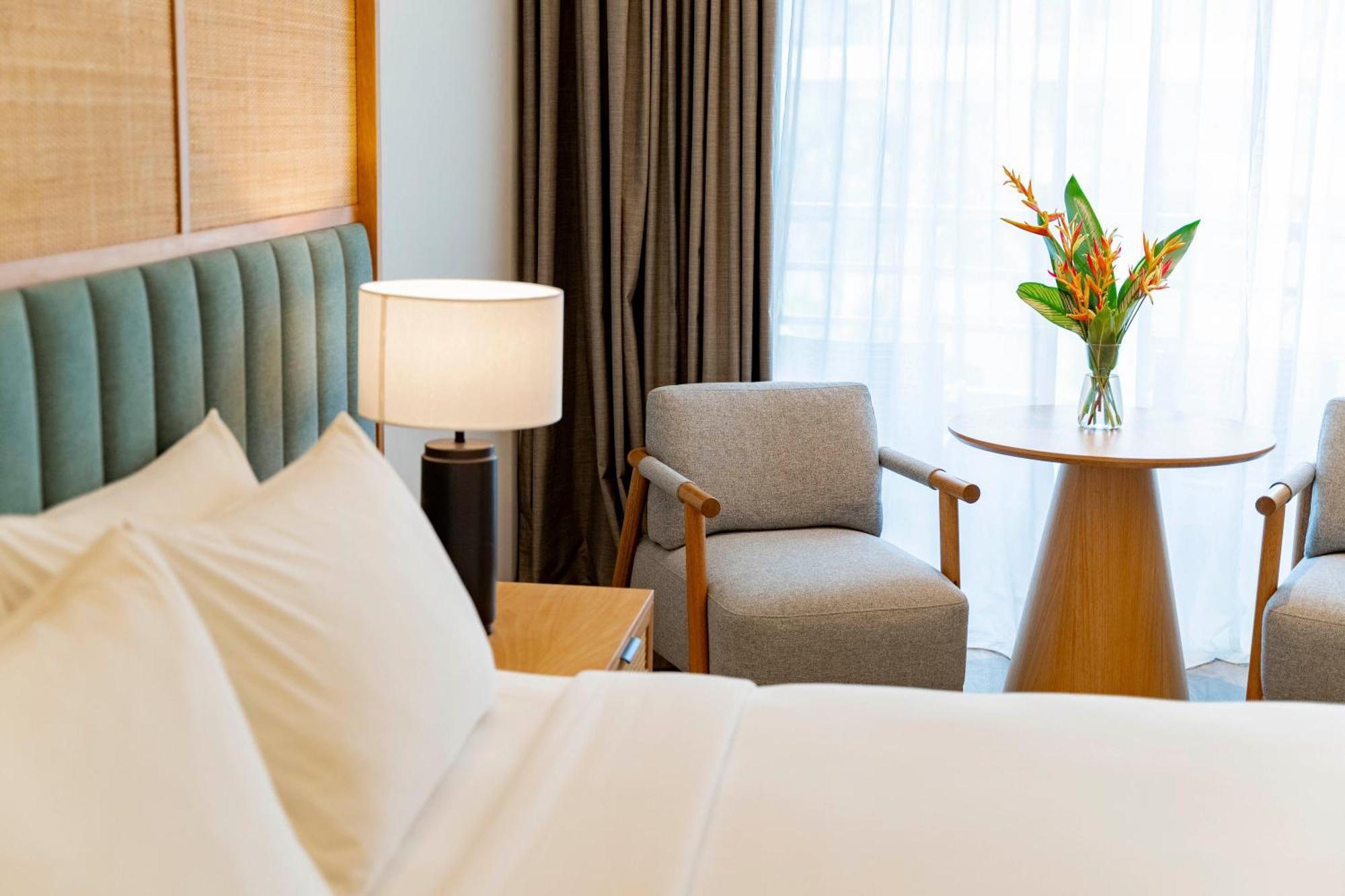 Executive Sea-Facing Suite